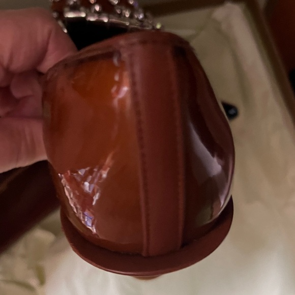 Burberry Runway Pump - Picture 11 of 11